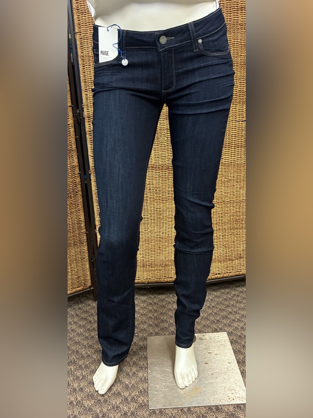 PAIGE Skinny Jeans in Dark Indigo